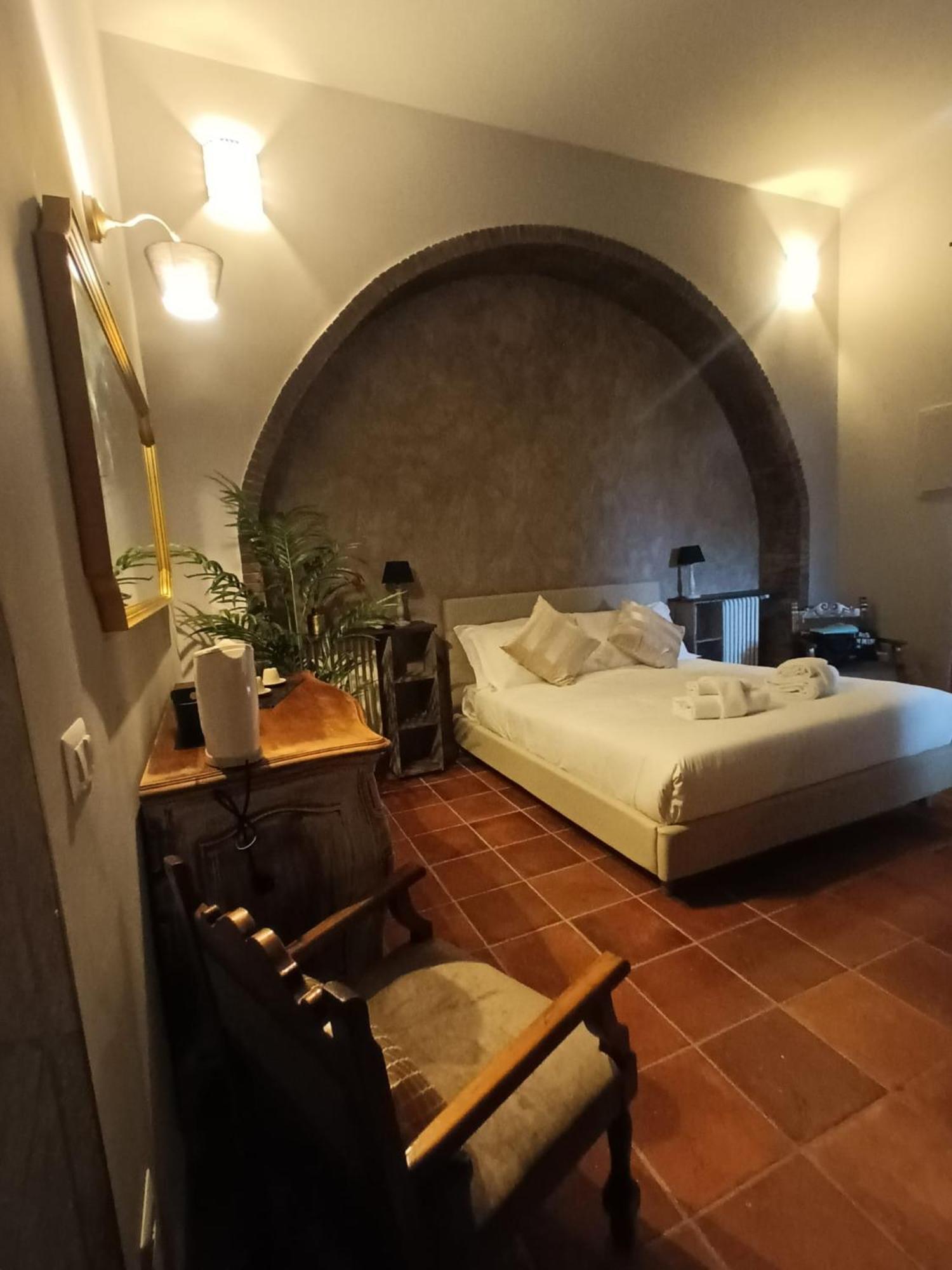 Lucilla'S Suite San Pietro Station Rome Buitenkant foto
